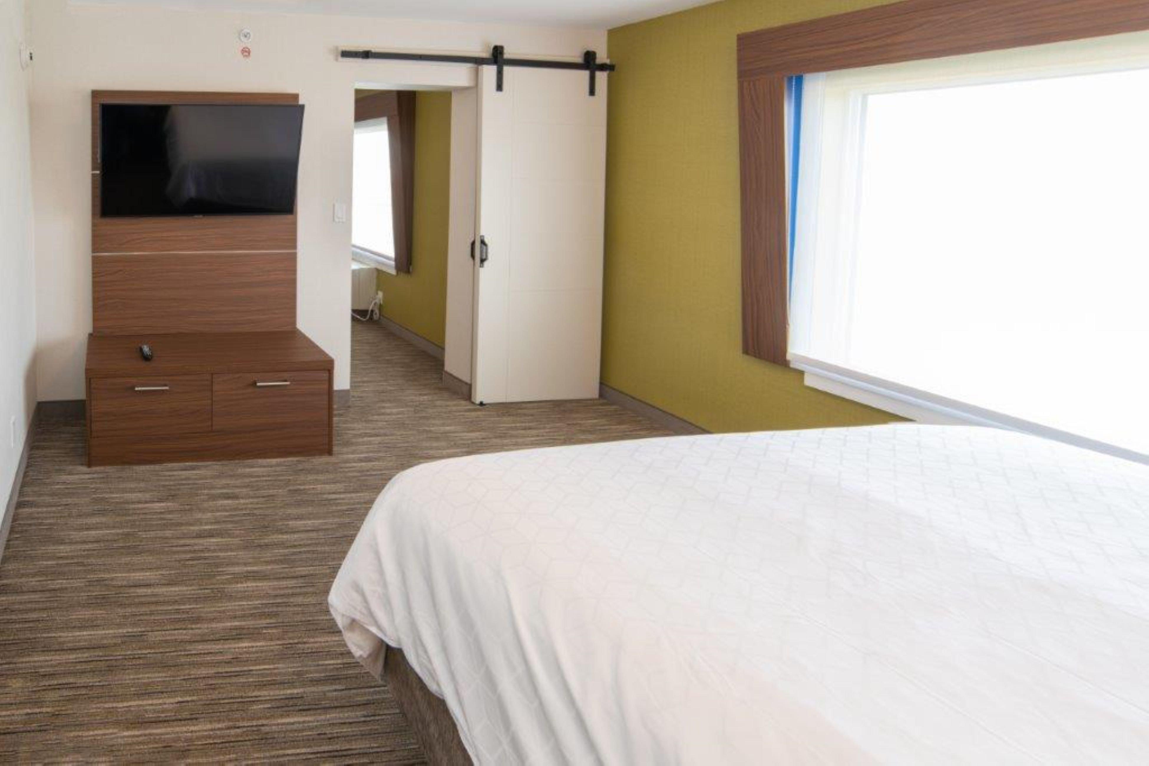 Holiday Inn Express & Suites - North Battleford By Ihg Екстер'єр фото