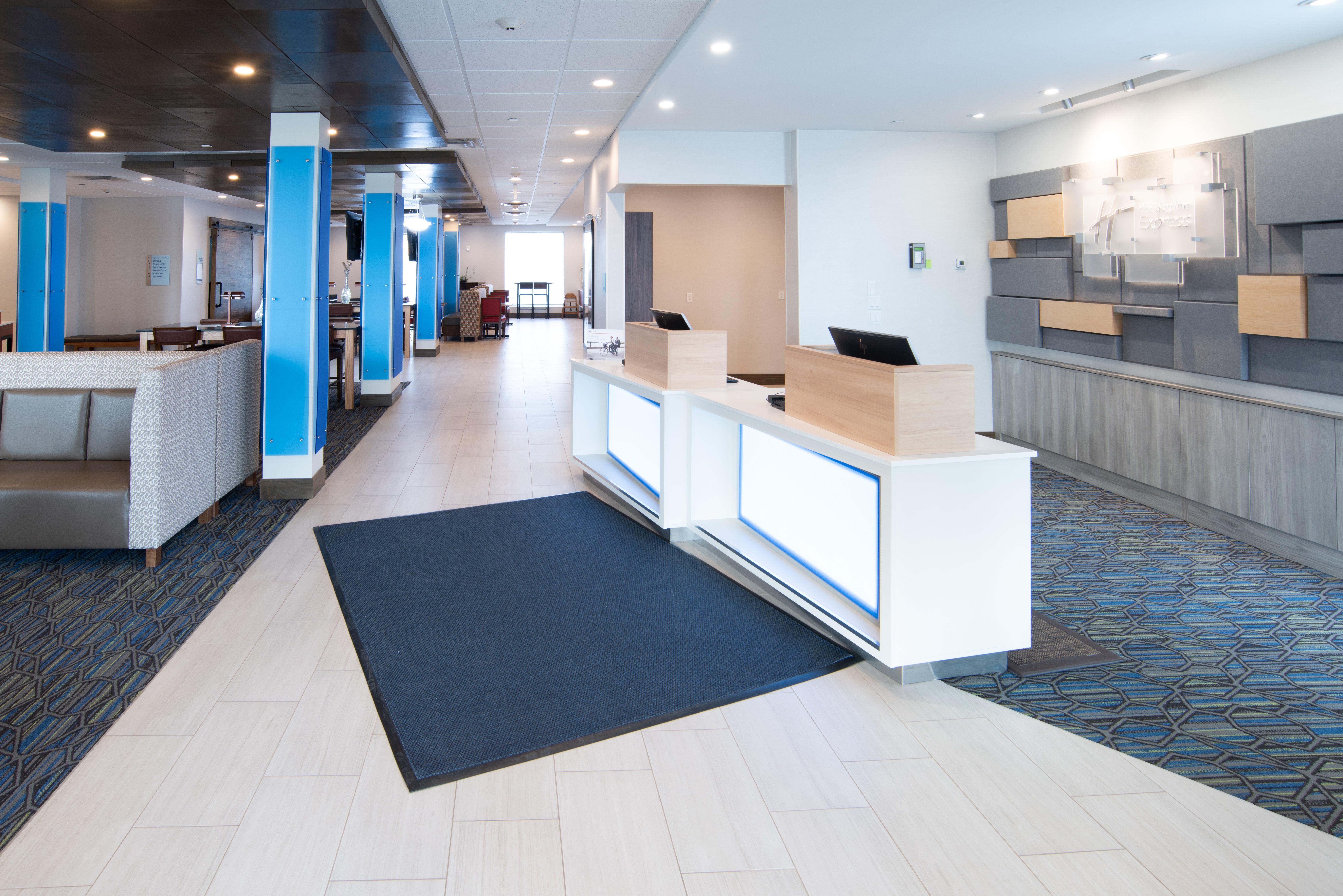 Holiday Inn Express & Suites - North Battleford By Ihg Екстер'єр фото
