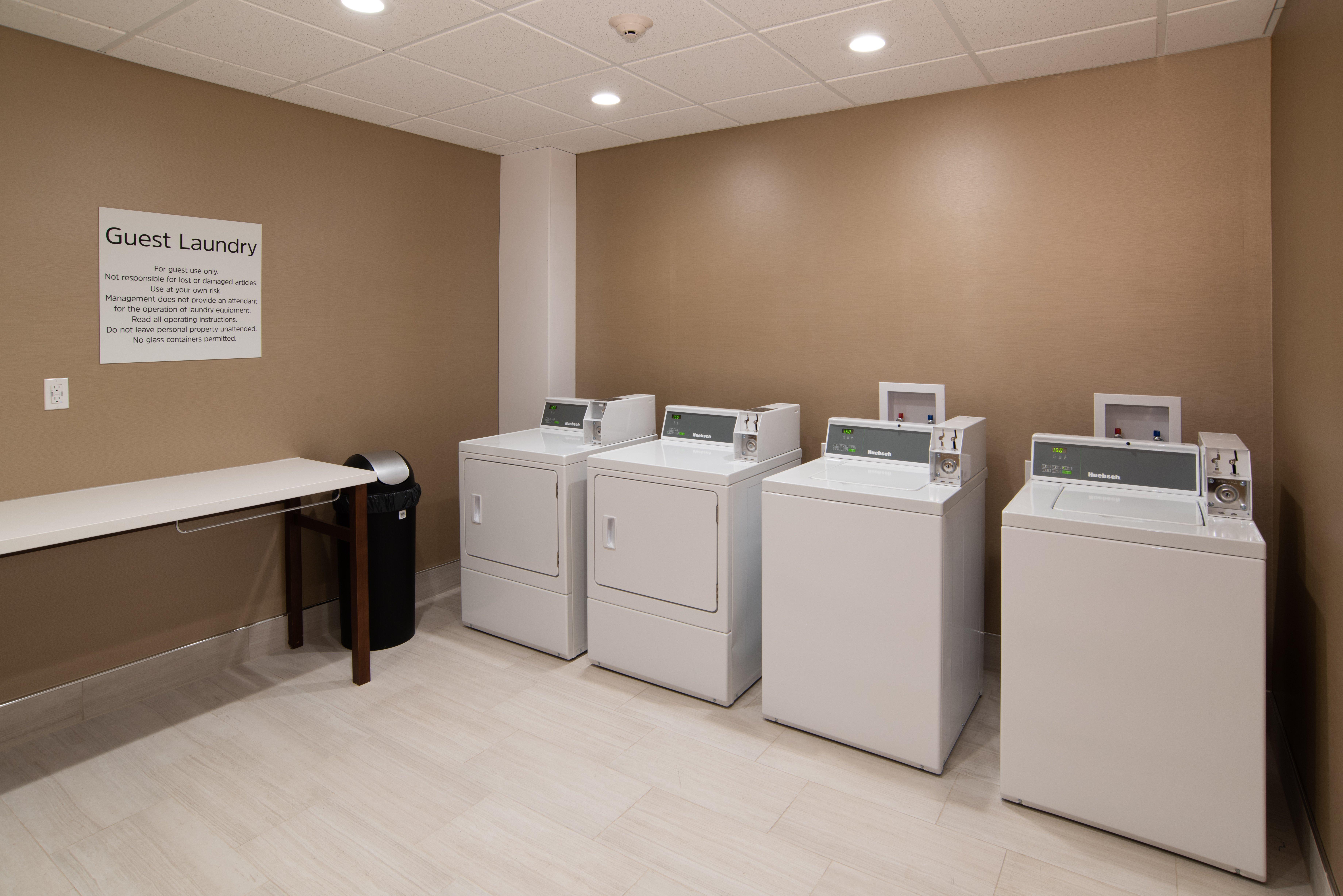 Holiday Inn Express & Suites - North Battleford By Ihg Екстер'єр фото