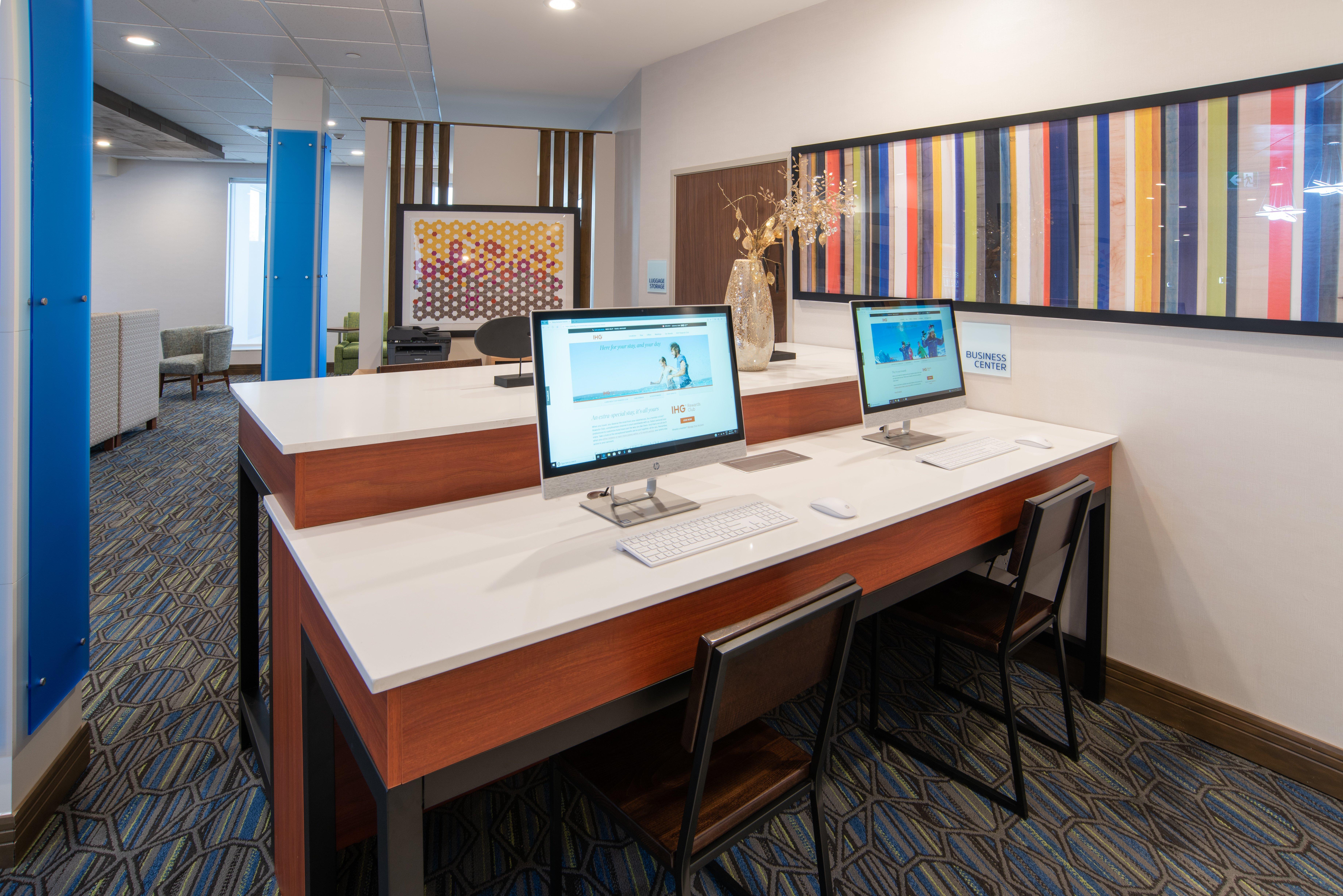 Holiday Inn Express & Suites - North Battleford By Ihg Екстер'єр фото